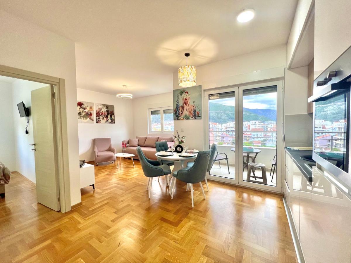Azure Apartments 부드바 외부 사진