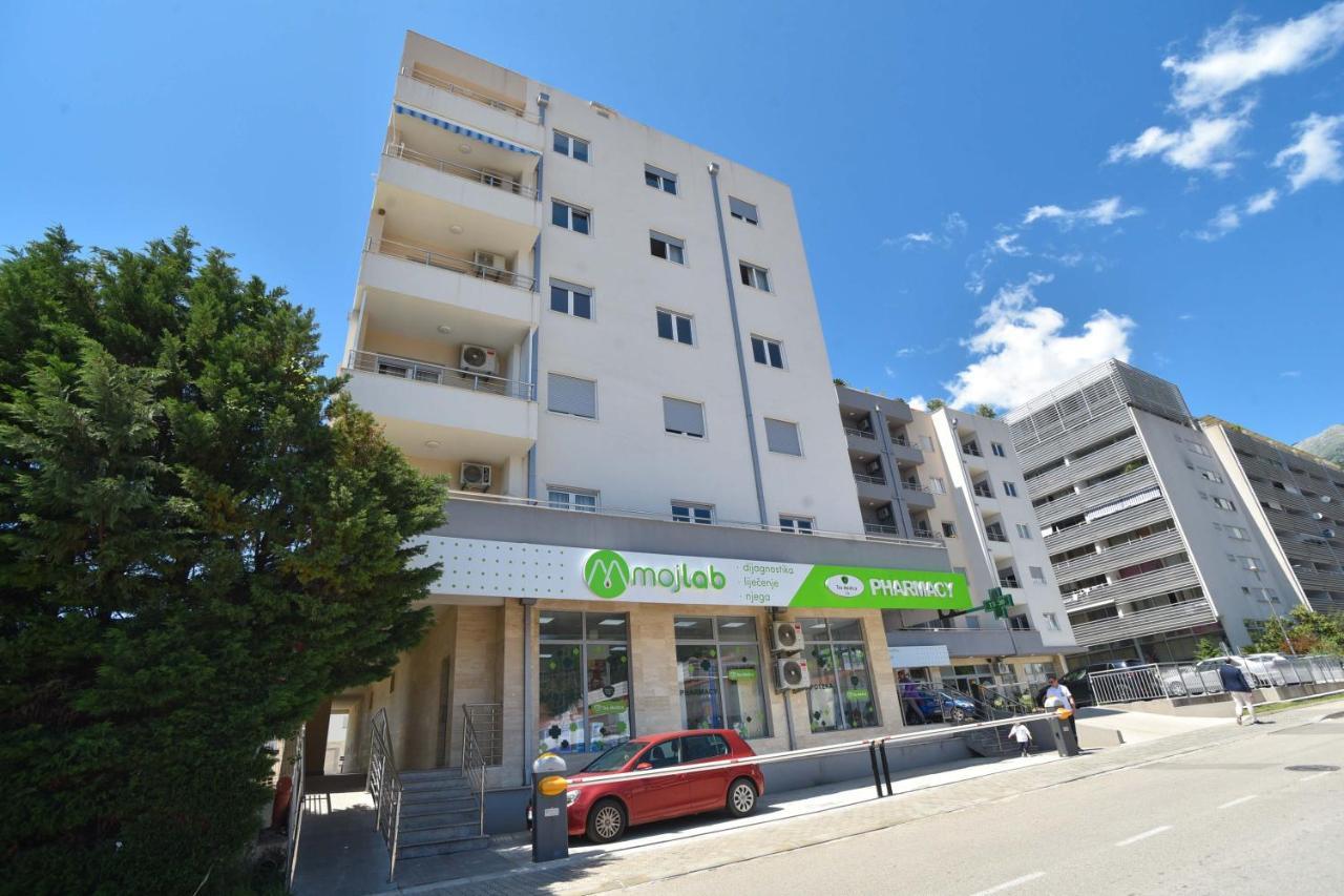 Azure Apartments 부드바 외부 사진