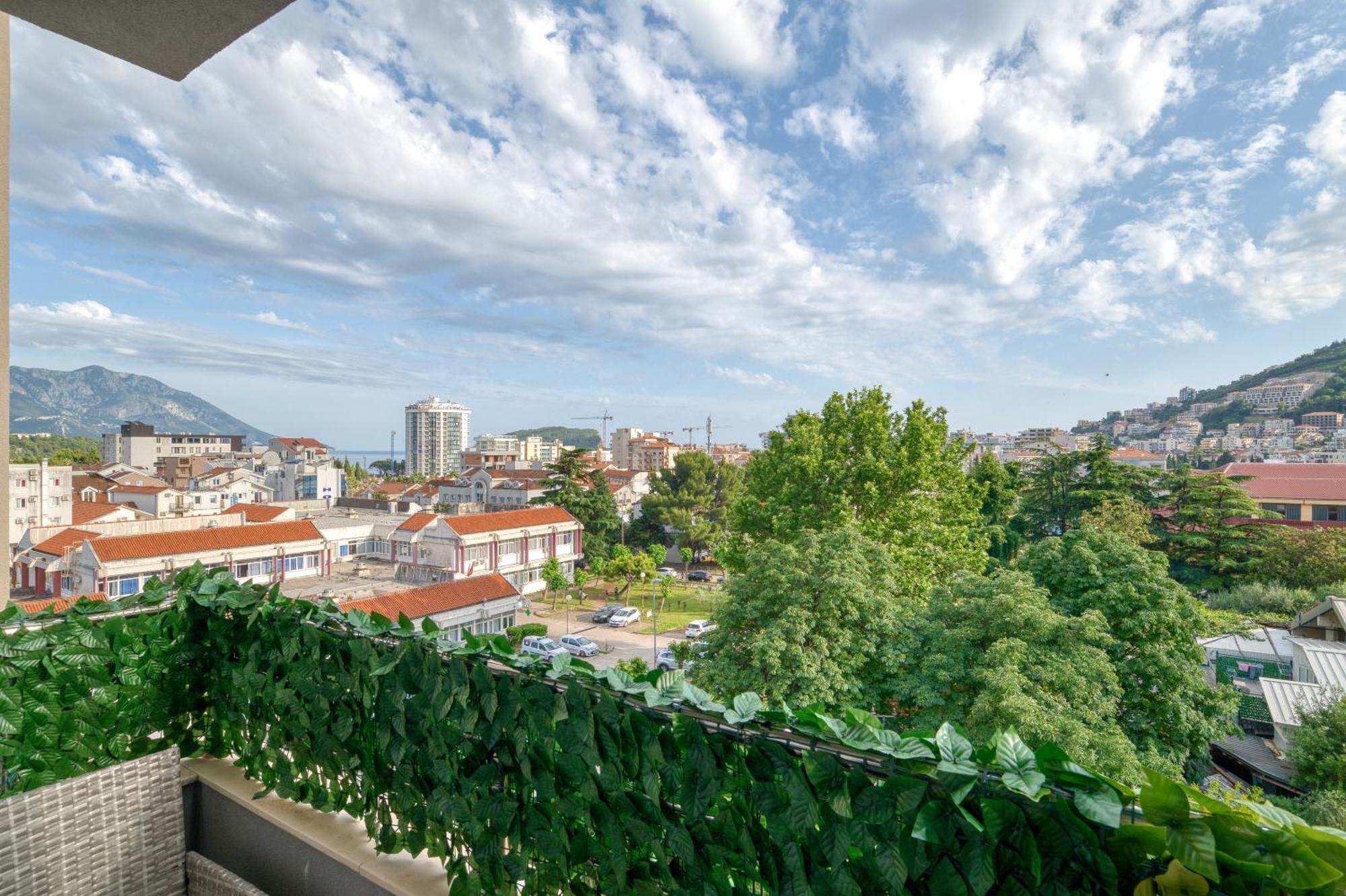 Azure Apartments 부드바 외부 사진
