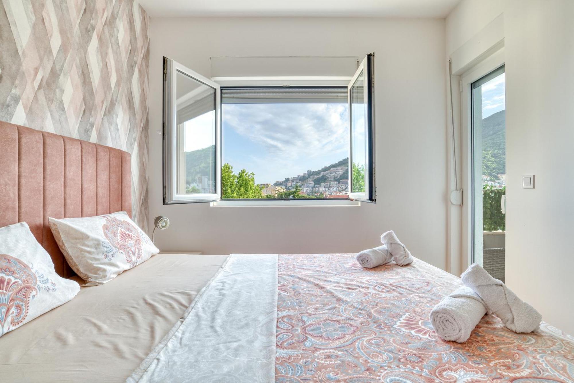 Azure Apartments 부드바 외부 사진